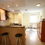 Warsaw City Apartments *
