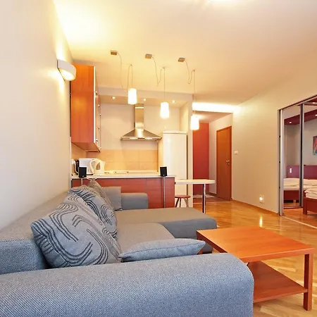 شقة Warsaw City Apartments وارسو