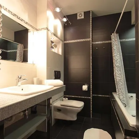Warsaw City Apartments